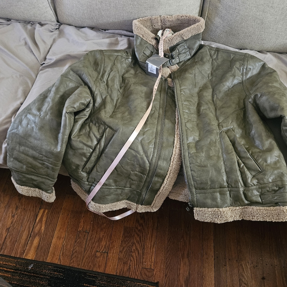 Jacket - Picture 4 of 6